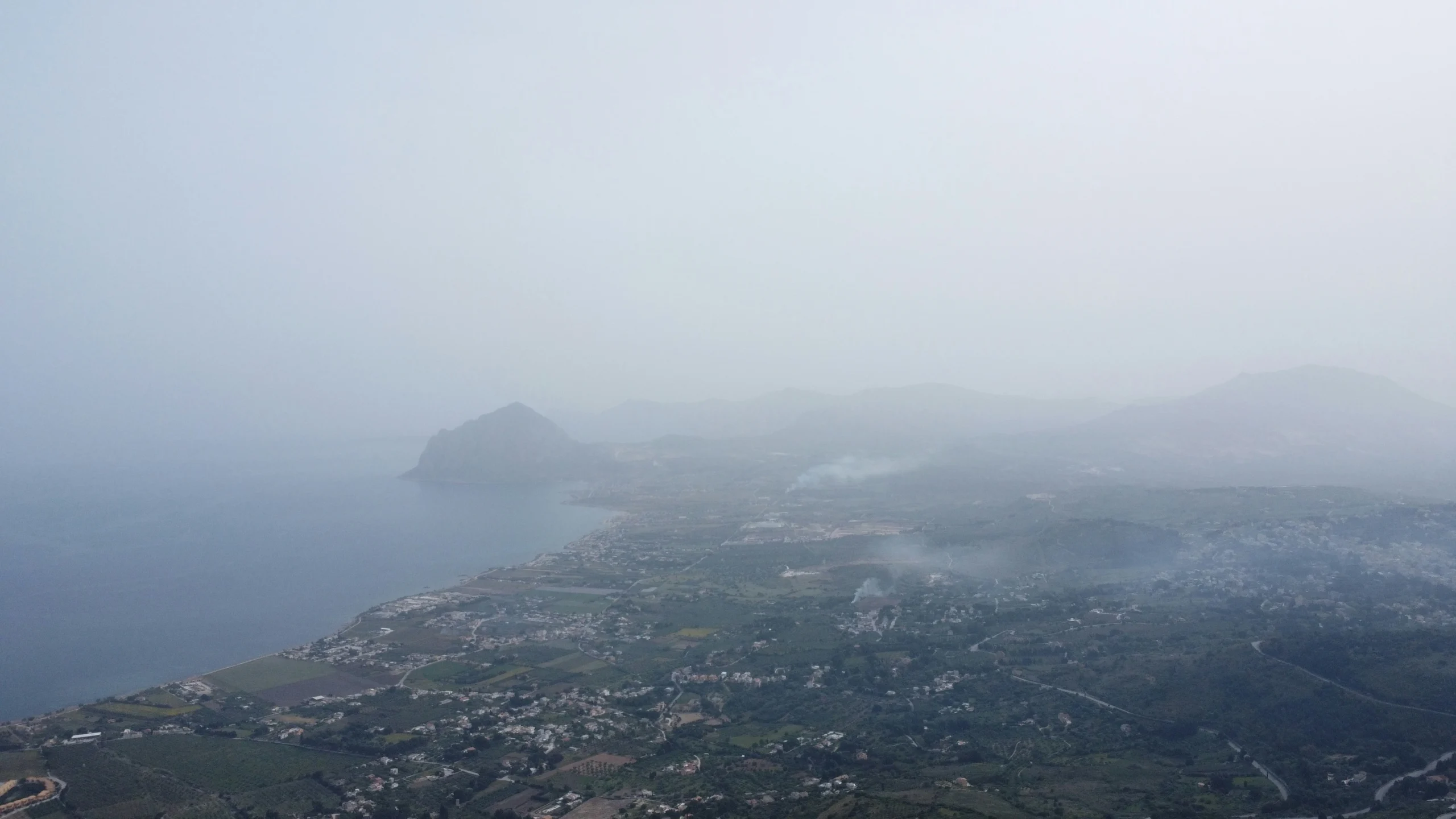 Foto panoramica del mare visto dalla riserva dello Zingaro